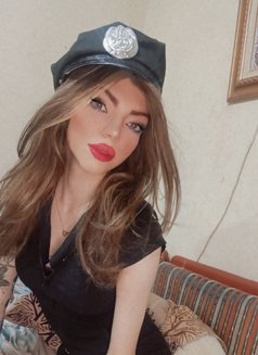 MISS MAGI - Acompañantes transexual in Beirut Photo 13 of 13
