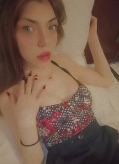 MISS MAGI - Transsexual escort in Beirut Photo 7 of 14