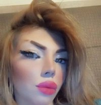 MISS MAGI - Transsexual escort in Beirut