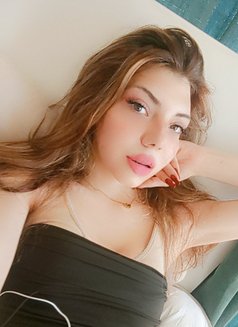MISS MAGI - Acompañantes transexual in Beirut Photo 13 of 25