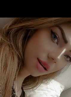 MISS MAGI - Transsexual escort in Beirut Photo 27 of 29