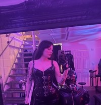 Miss Maya - escort in Vienna