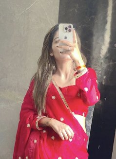 Miss Megnatic - escort in Hyderabad Photo 1 of 4
