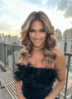 Miss Melissa Ts - Transsexual escort in Dubai Photo 15 of 15