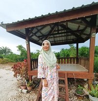 Miss Montana - puta in Kuala Lumpur