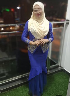 Miss Montana - escort in Kuala Lumpur Photo 14 of 18