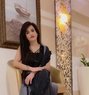 Miss Shivani Mishra - puta in Doha Photo 1 of 2