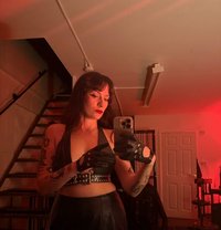 Miss Nao - escort in Monaco