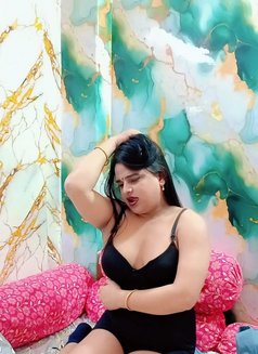 Miss Nayra - Transsexual escort in Noida Photo 6 of 8
