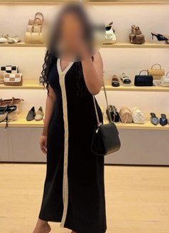 Miss Prada - escort in Colombo Photo 8 of 8