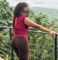 Miss Prada - escort in Colombo