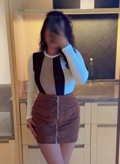 Miss Prada | True GFE | Companion : - escort in Colombo Photo 18 of 19