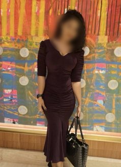 Miss Prada | True GFE | Companion : - puta in Colombo Photo 18 of 19