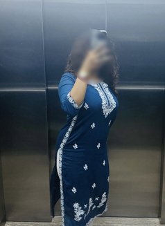 Miss Prada | True GFE | Companion : - escort in Colombo Photo 20 of 20