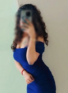 Miss Prada | True GFE | Companion : - escort in Colombo Photo 19 of 19