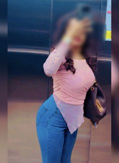 Miss Prada | True GFE | Companion : - escort in Colombo Photo 17 of 19