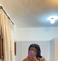 Joviaal - puta in Nairobi