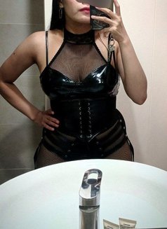 Miss Reigh Pro Domme Dominatrix - dominatrix in Manila Photo 17 of 18