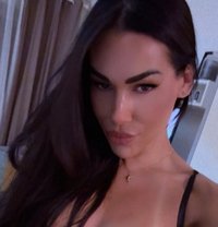 Miss renatha - Transsexual escort in Paris