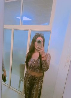 Miss Rishika for Real & Online Services - Acompañantes transexual in Noida Photo 1 of 12