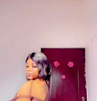 Miss Rose - puta in Accra