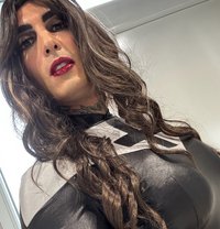 Miss Samaelle - Transsexual dominatrix in Dubai