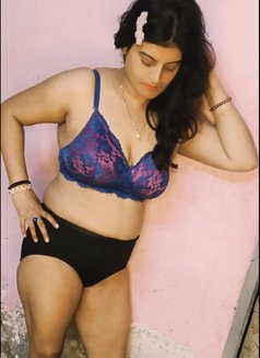 Miss Sanjana 🥰 real meet(&)cam service - escort in Mumbai Photo 25 of 29
