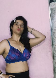 Miss Sejal - escort in Mumbai Photo 13 of 20
