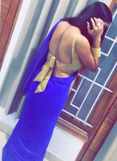 Miss Shanaya - Acompañantes transexual in Gurgaon Photo 9 of 10