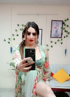 Miss Shraddha - Transsexual escort in New Delhi Photo 11 of 11