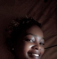Miss Smile - masseuse in Dar es Salaam