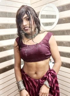 Miss Sonam for online services - Acompañantes transexual in Bangalore Photo 29 of 30