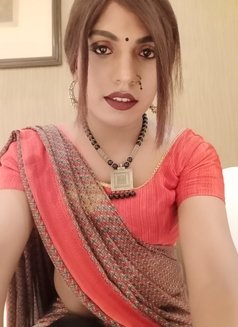 Miss Sonam only for online service - Transsexual escort in Mumbai Photo 11 of 28