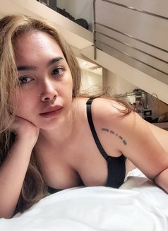 Miss Temptation GFE - puta in Singapore Photo 1 of 4