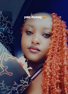 Miss V - dominatrix in Nairobi Photo 7 of 10