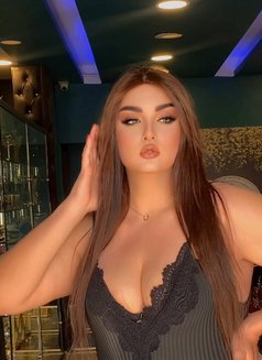 Miss world Daina - Transsexual escort in Beirut Photo 13 of 15
