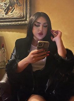 Miss world Daina - Transsexual escort in Beirut Photo 20 of 20