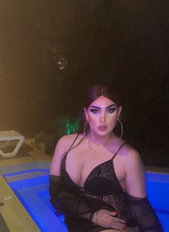 Miss world Daina - Acompañantes transexual in Beirut Photo 9 of 10