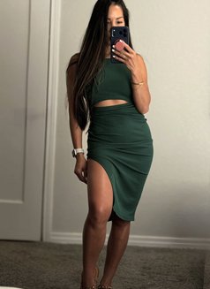 Miss Yna - escort in Singapore Photo 2 of 9