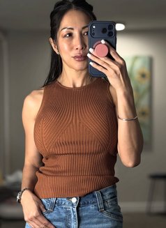 Miss Yna - escort in Singapore Photo 3 of 9