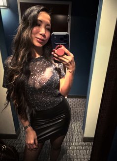 Miss Yna - escort in Singapore Photo 7 of 9