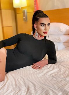 Miss Zara Xxl - Acompañantes transexual in Dubai Photo 16 of 27