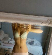 Misses Sumita Cam Girl - escort in Chandigarh