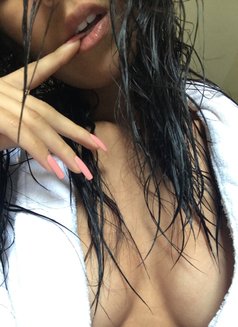 Missheelz - dominatrix in Casablanca Photo 1 of 4