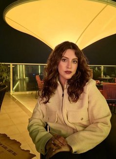 Misshi - puta in Sharjah Photo 2 of 4