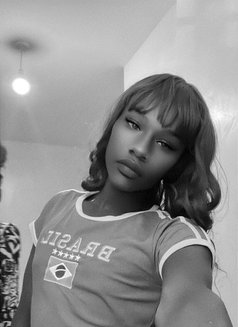 Misshoney - Transsexual escort in Nairobi Photo 3 of 5