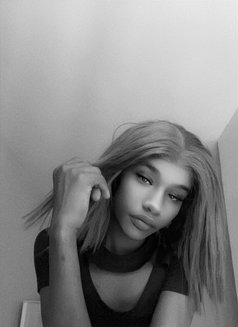 Misshoney - Transsexual escort in Nairobi Photo 4 of 5