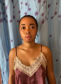 Misslewis - Acompañantes transexual in Abuja Photo 3 of 3