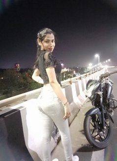 Missmaya - Transsexual escort in Bhubaneshwar Photo 3 of 8