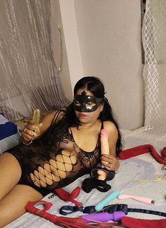 Misstres Milf Matured Vedu meet cam - puta in New Delhi Photo 11 of 11